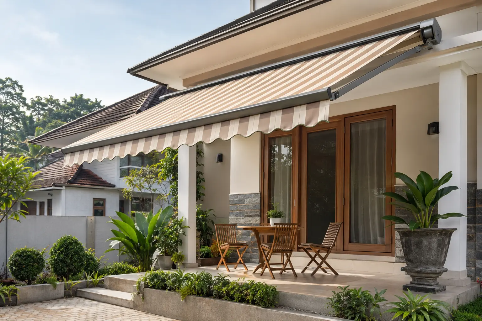 Inspirasi kanopi kain untuk teras rumah